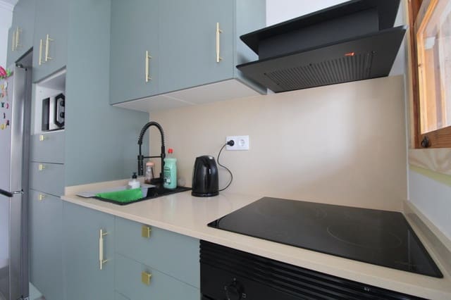 4 slaapkamer Villa te koop in El Chaparral - La Siesta - La Torreta, Torrevieja met zwembad garage - € 368.000 (Ref: 9482019)