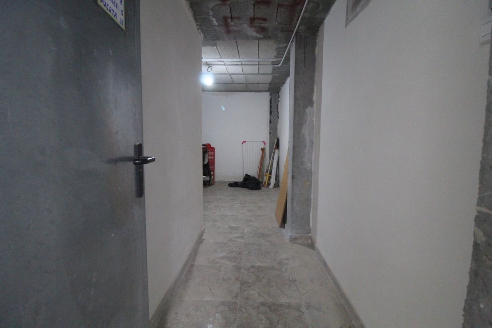 Studio na sprzedaż w Torrevieja z basenem - 90 000 € (Ref: 9533680)