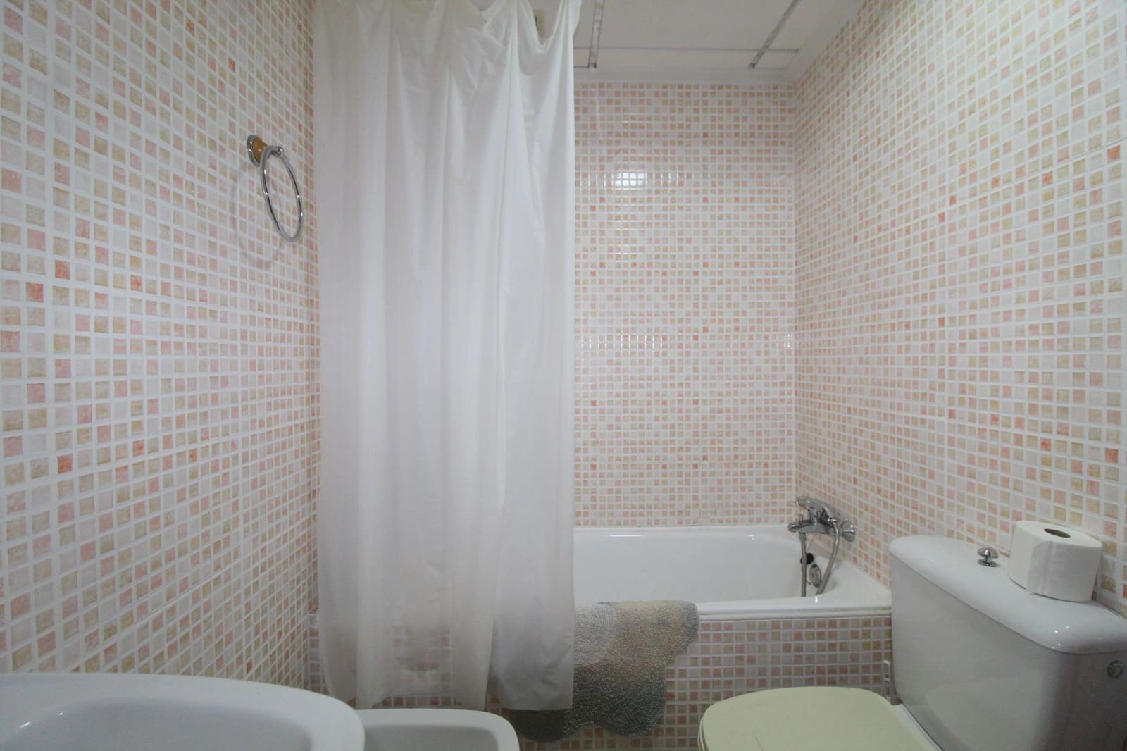 2 sypialnia Apartament na sprzedaż w Torrevieja z garażem - 127 500 € (Ref: 9543546)