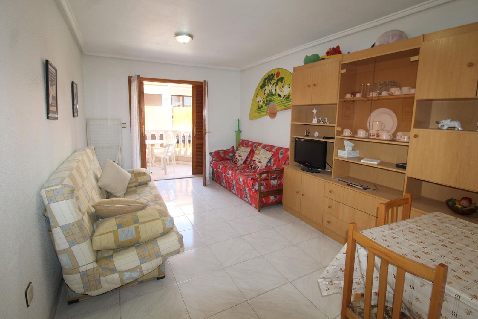 2 bedroom Apartment for sale in Torrevieja - € 110,000 (Ref: 9543547)