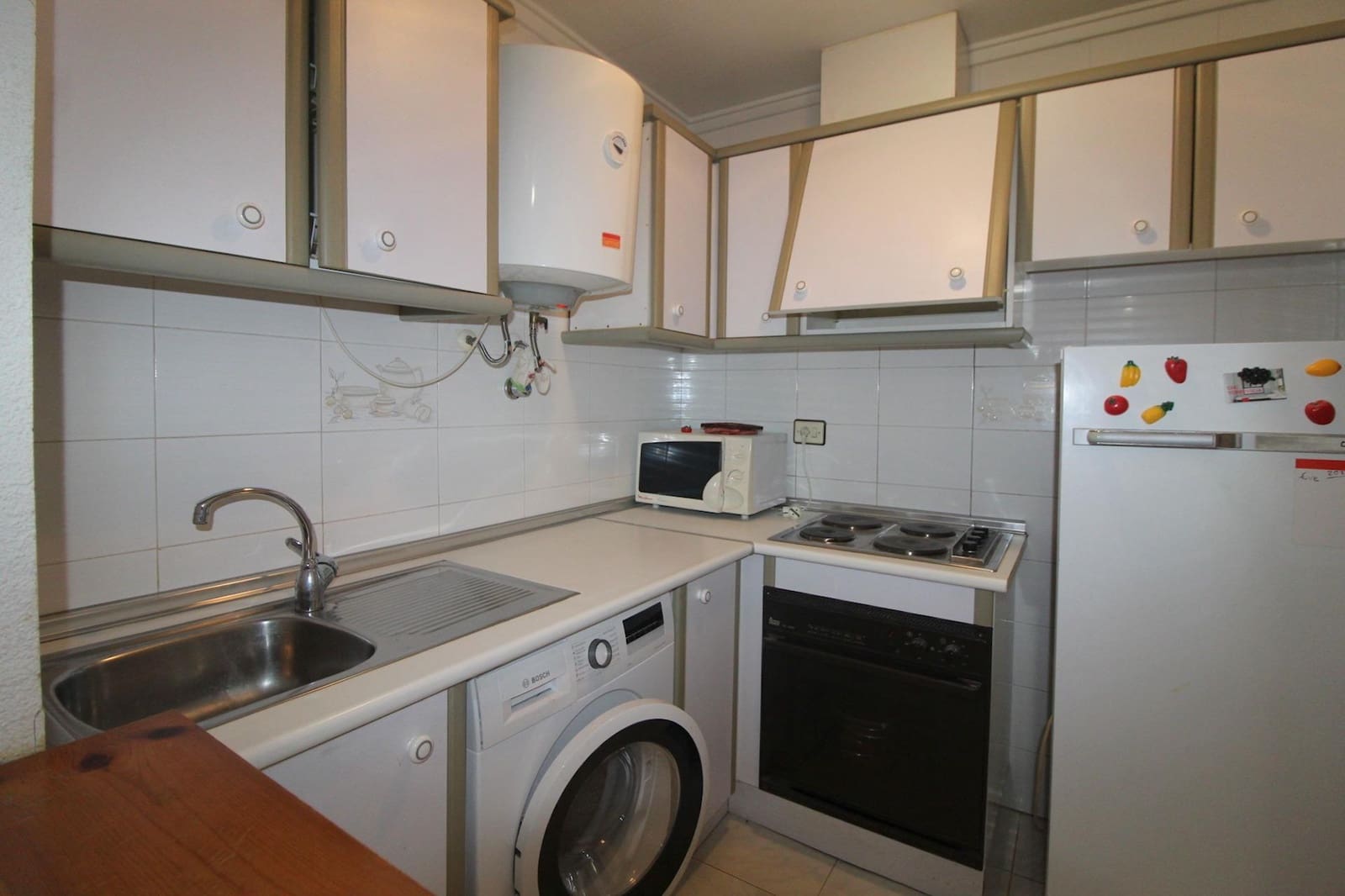 2 bedroom Apartment for sale in Torrevieja - € 110,000 (Ref: 9543547)