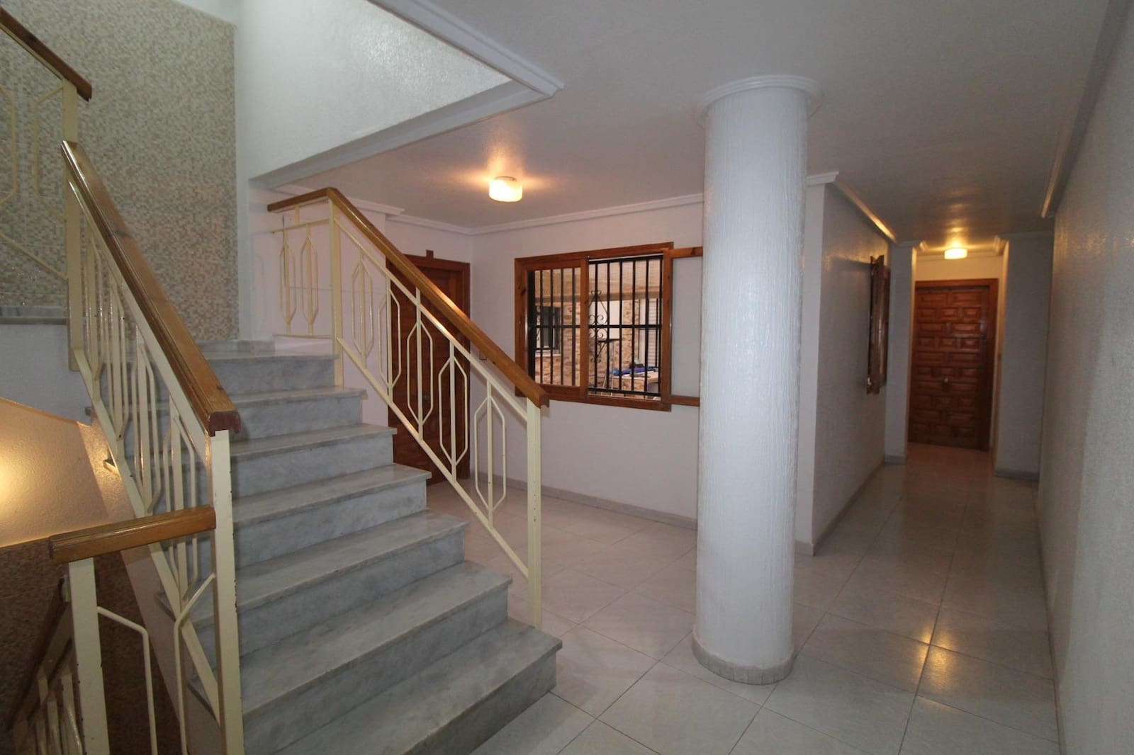2 bedroom Apartment for sale in Torrevieja - € 110,000 (Ref: 9543547)