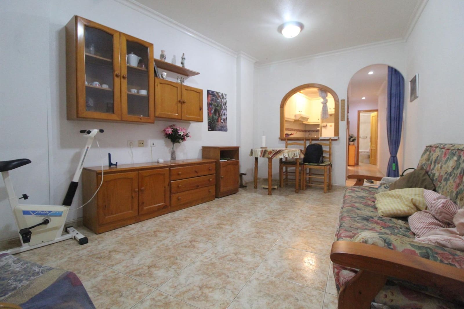 Apartamento de 2 habitaciones en Torrevieja en venta - 155.000 € (Ref: 9543548)