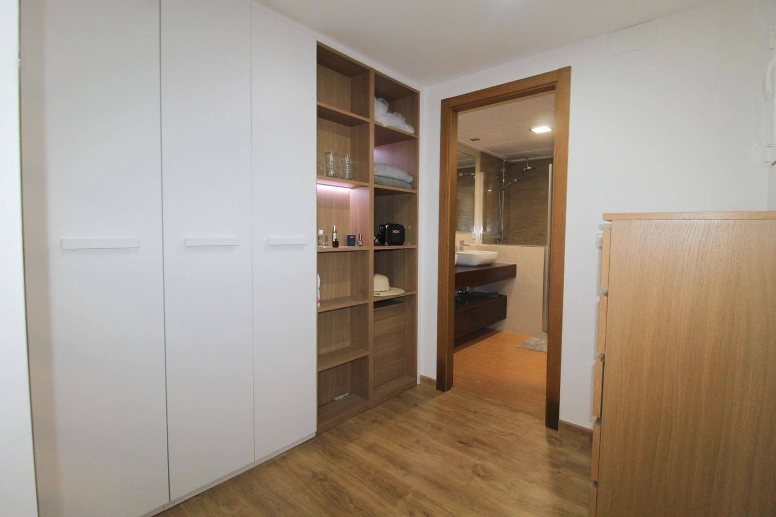 4 bedroom Flat for sale in Torrevieja - € 775,000 (Ref: 9615392)