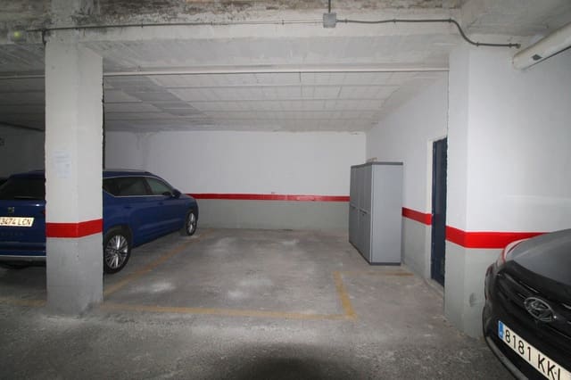 Garage te koop in Nueva Torrevieja, Torrevieja - € 8.500 (Ref: 9659376)