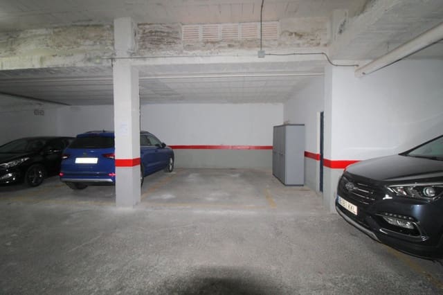 Garage te koop in Nueva Torrevieja, Torrevieja - € 8.500 (Ref: 9659376)