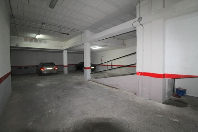 Garage te koop in Nueva Torrevieja, Torrevieja - € 8.500 (Ref: 9659376)