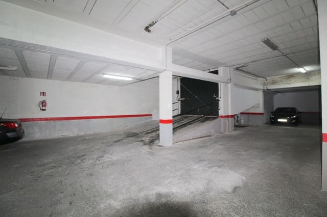 Garage te koop in Nueva Torrevieja, Torrevieja - € 8.500 (Ref: 9659376)