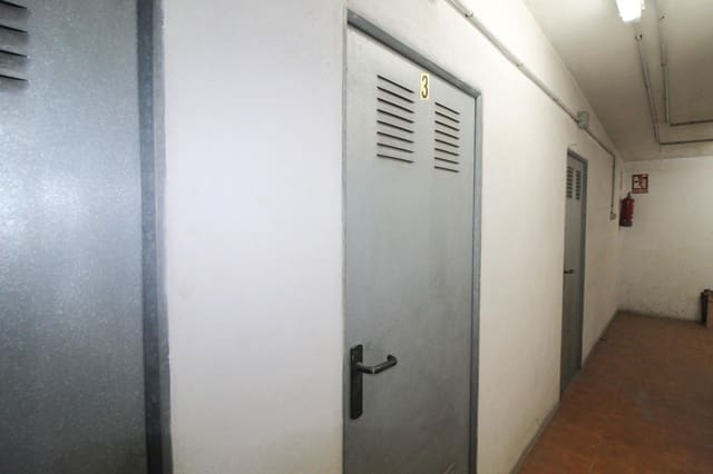 Garage in vendita in Centro - Muelle Pesquero, Torrevieja - 8.000 € (Rif: 9741712)