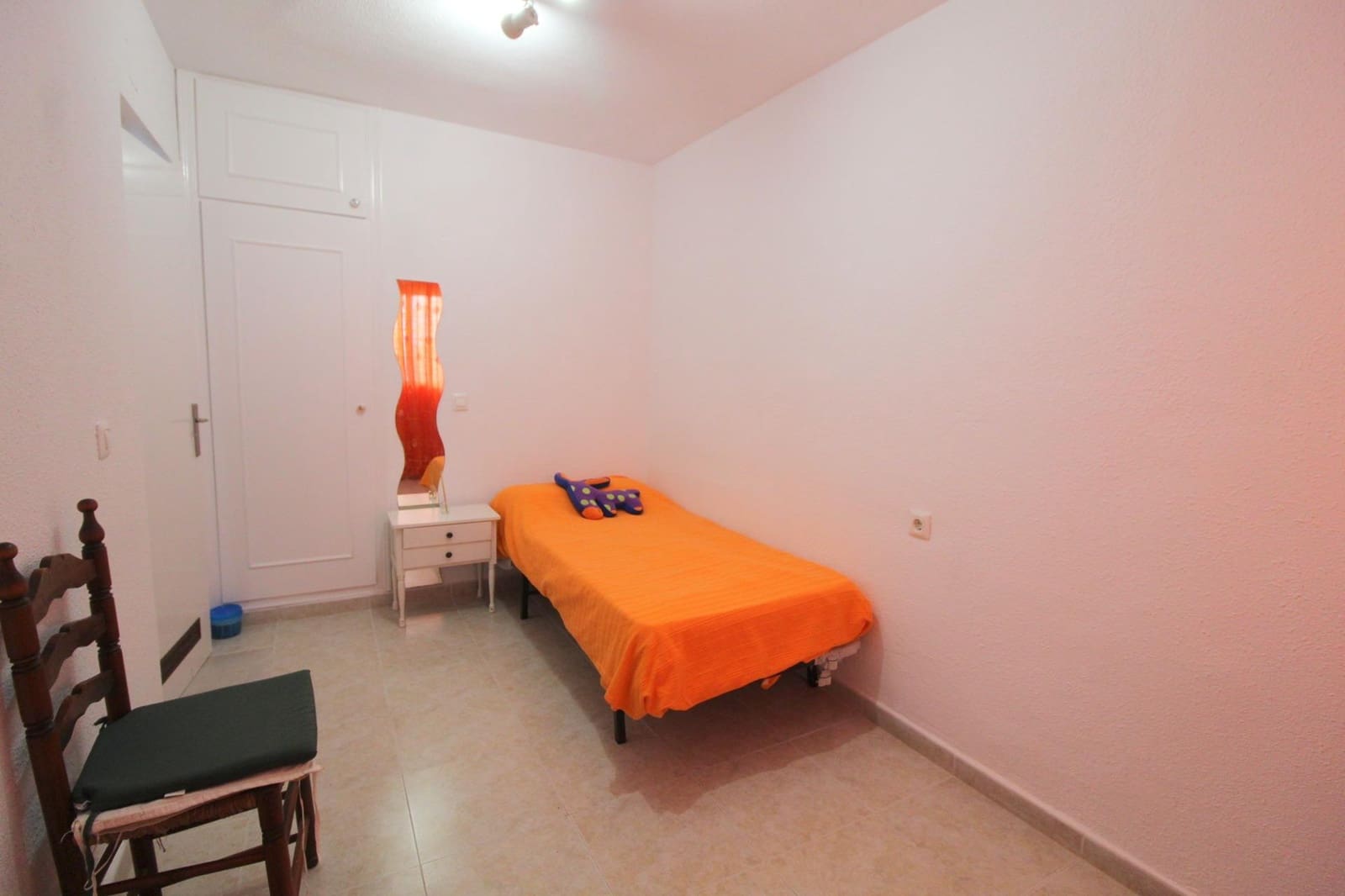 2 Zimmer Bungalow zu verkaufen in Torrevieja - 127.900 € (Ref: 9822872)
