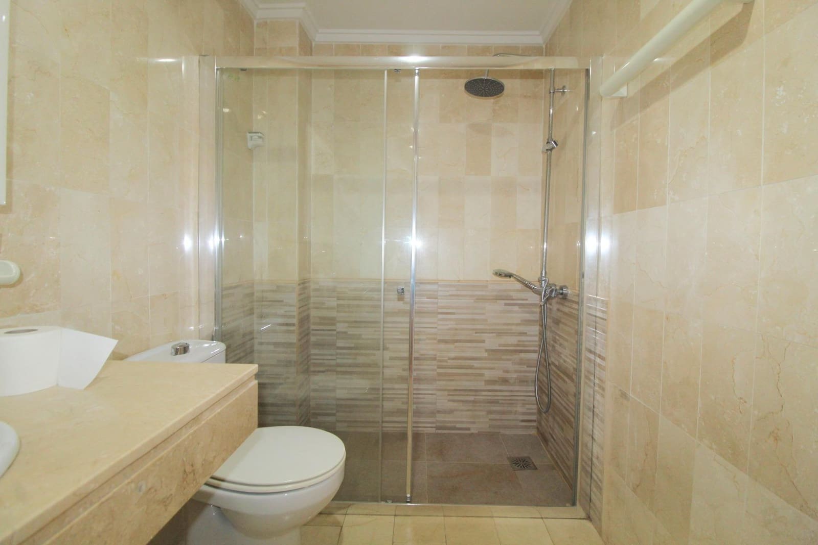 3 chambre Appartement à vendre à Torrevieja - 220 000 € (Ref: 9949752)