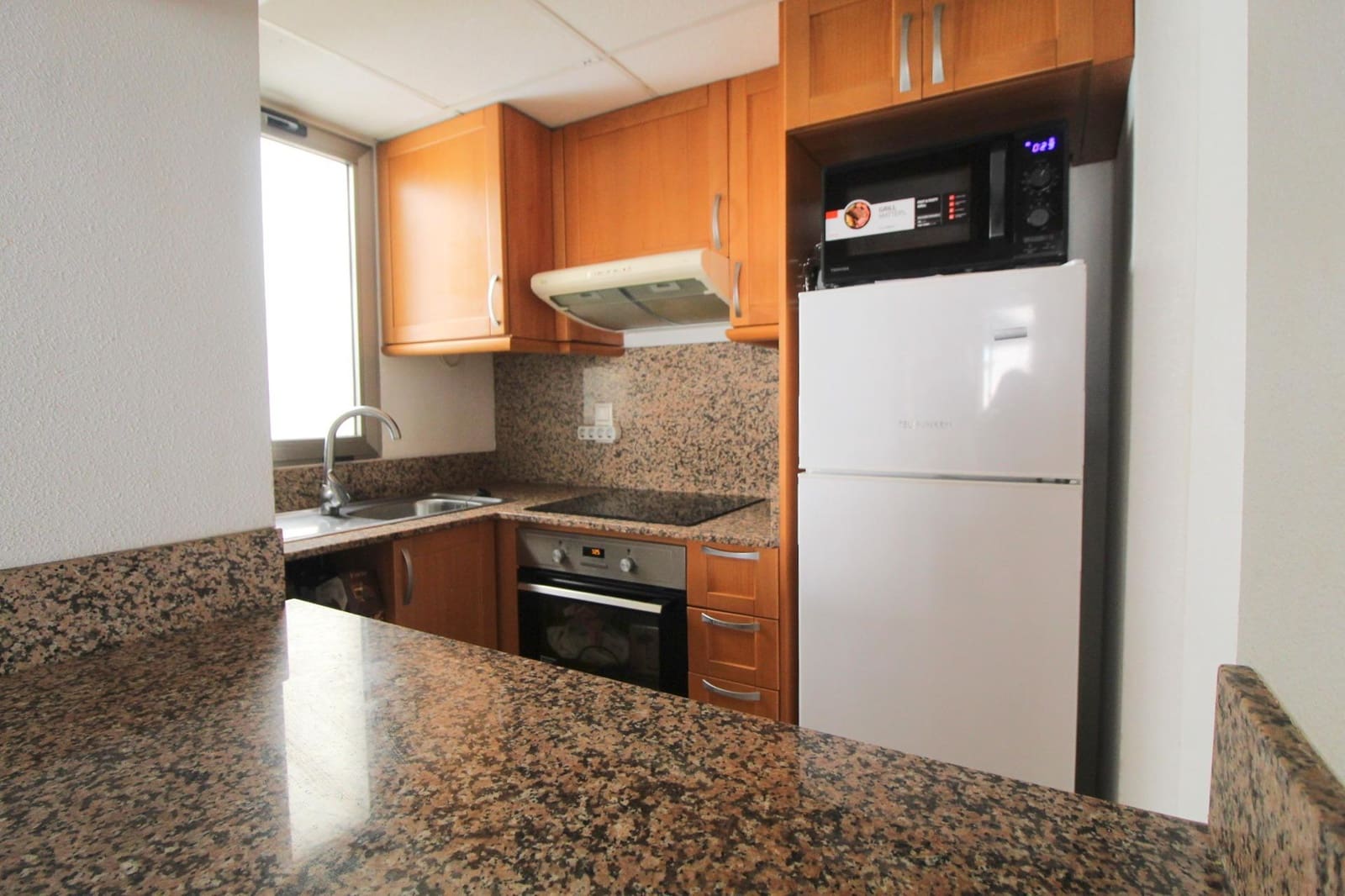 2 camera da letto Appartamento in vendita in Torrevieja con piscina garage - 185.000 € (Rif: 9966628)