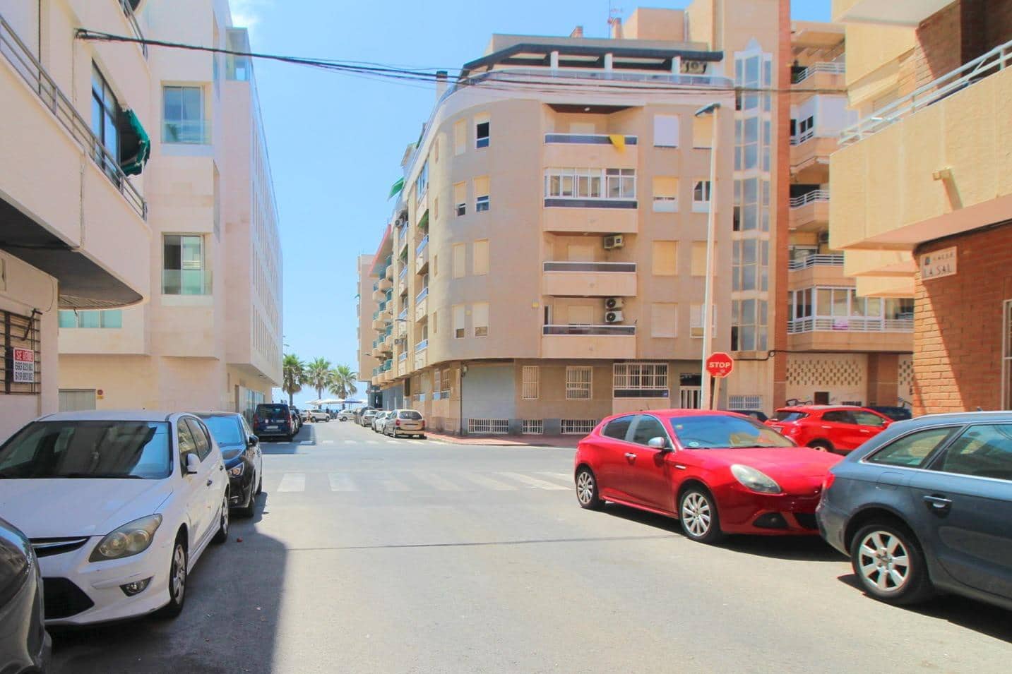2 soverom Leilighet til salgs i Torrevieja med svømmebasseng - € 158 000 (Ref: 9994201)
