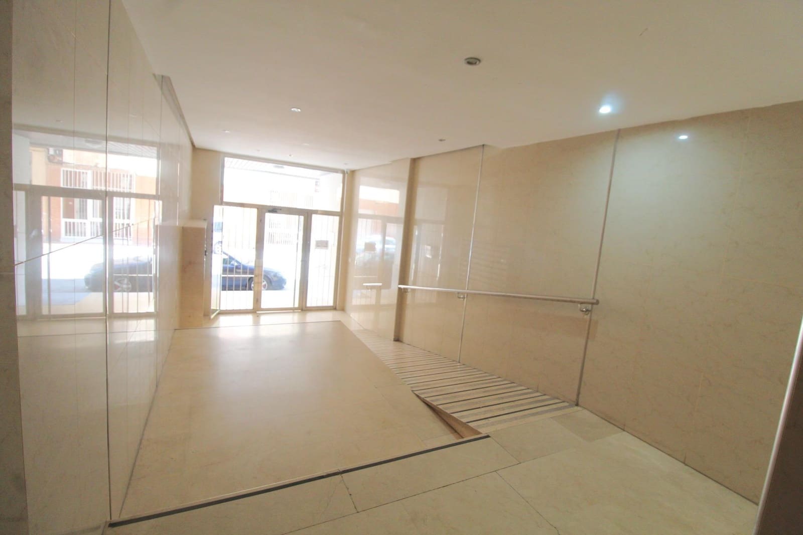 2 soverom Leilighet til salgs i Torrevieja med svømmebasseng - € 158 000 (Ref: 9994201)