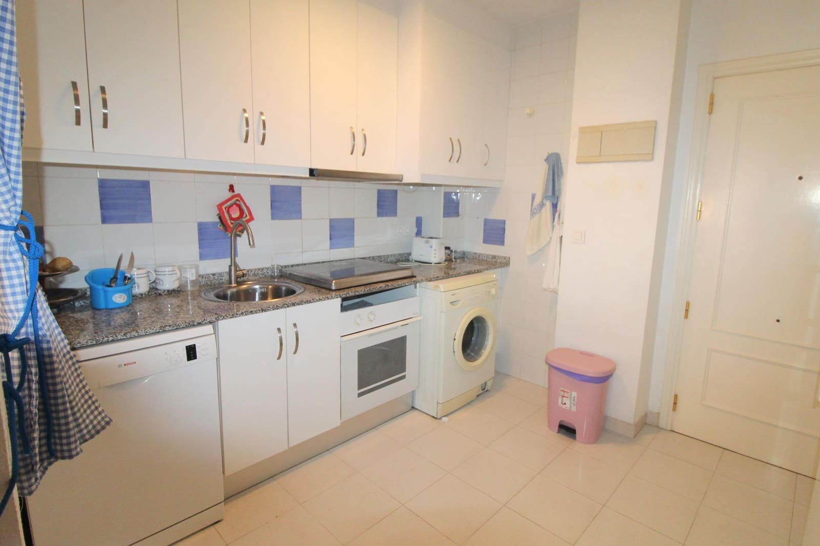 2 soverom Leilighet til salgs i Torrevieja med svømmebasseng - € 158 000 (Ref: 9994201)