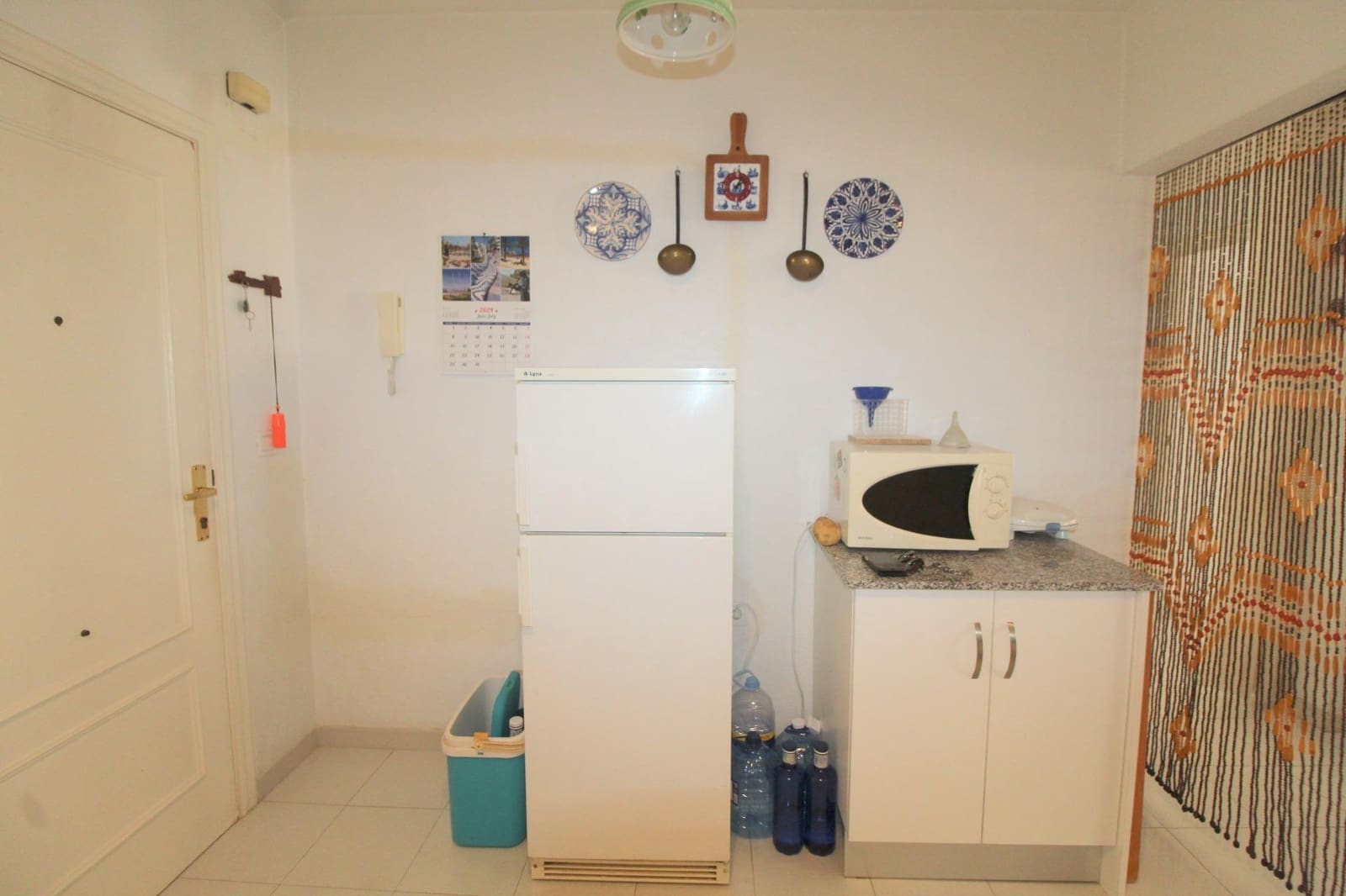 2 soverom Leilighet til salgs i Torrevieja med svømmebasseng - € 158 000 (Ref: 9994201)