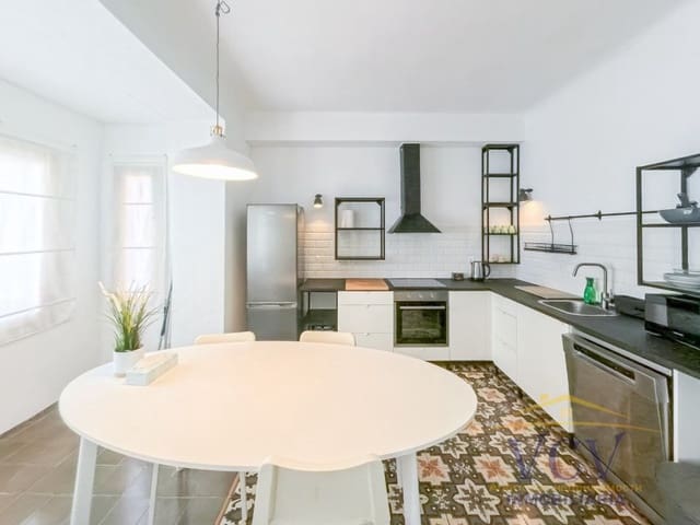 2 soveværelse Lejlighed til salg i Alicante by - € 249.000 (Ref: 10004115)