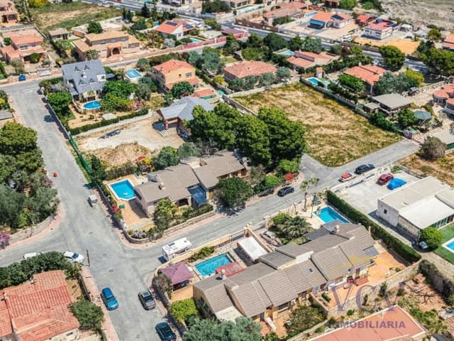 4 chambre Villa/Maison à vendre à Muchamiel / Mutxamel avec garage - 390 000 € (Ref: 10019180)