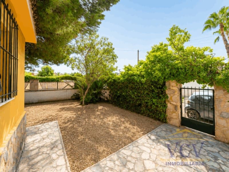 4 chambre Villa/Maison à vendre à Muchamiel / Mutxamel avec garage - 390 000 € (Ref: 10019180)