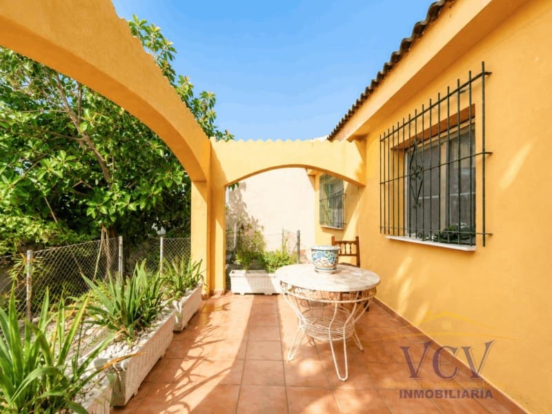 4 chambre Villa/Maison à vendre à Muchamiel / Mutxamel avec garage - 390 000 € (Ref: 10019180)