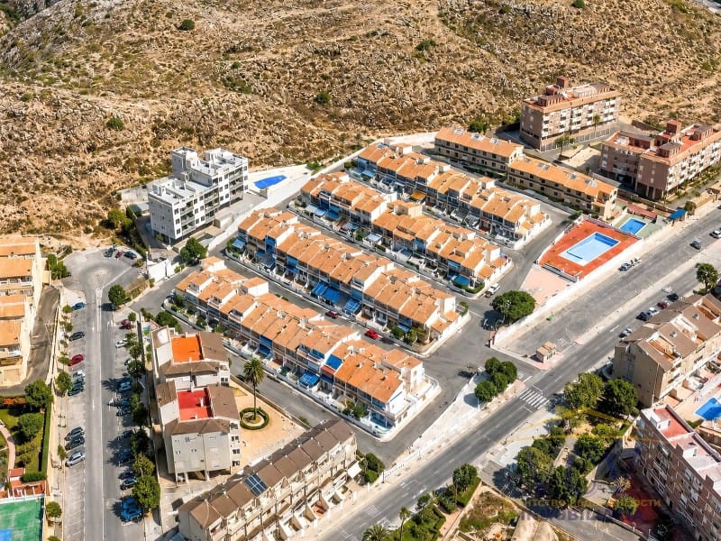 3 soverom Hus til salgs i Santa Pola med garasje - € 265 000 (Ref: 9948436)