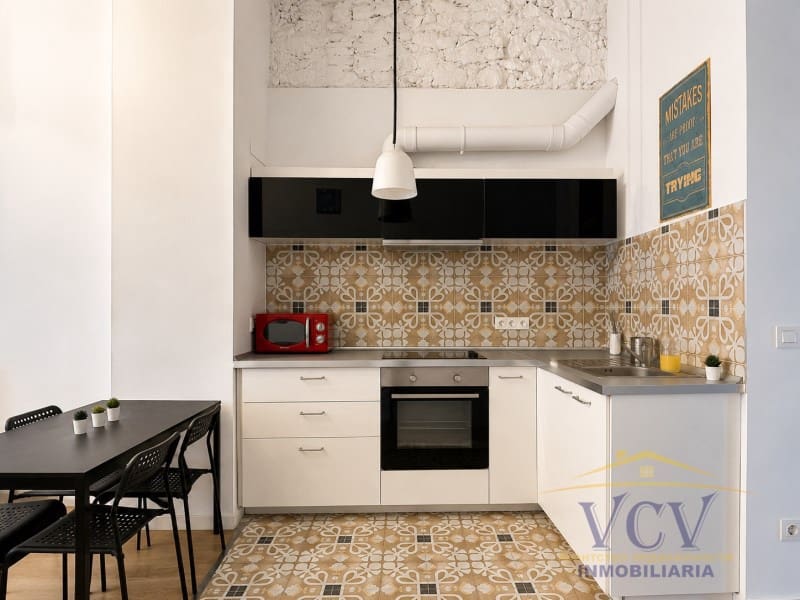 3 soveværelse Lejlighed til salg i Alicante by - € 350.000 (Ref: 9948438)