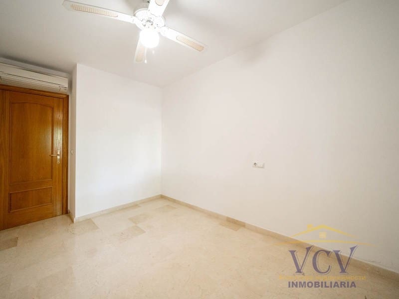 5 bedroom Townhouse for sale in Alicante / Alacant city with garage - € 650,000 (Ref: 9948439)