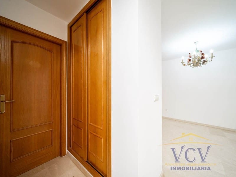 5 bedroom Townhouse for sale in Alicante / Alacant city with garage - € 650,000 (Ref: 9948439)