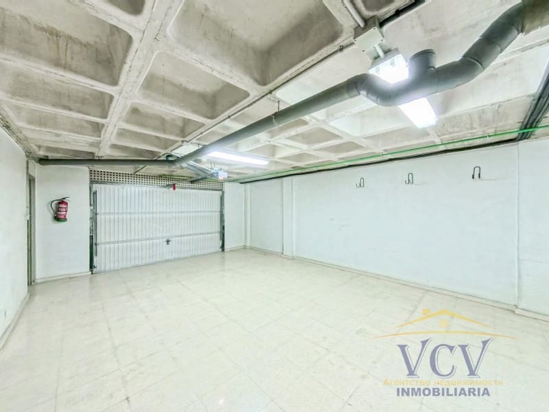5 bedroom Townhouse for sale in Alicante / Alacant city with garage - € 650,000 (Ref: 9948439)