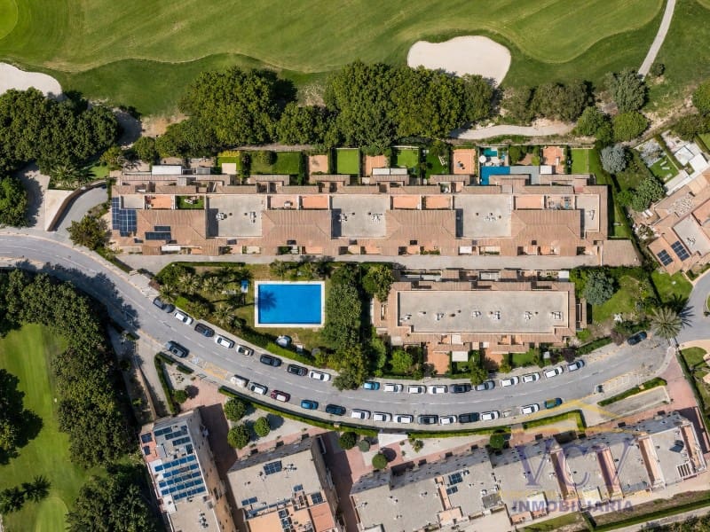5 bedroom Townhouse for sale in Alicante / Alacant city with garage - € 650,000 (Ref: 9948439)