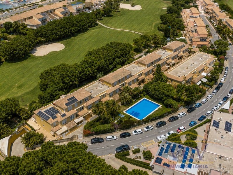 5 bedroom Townhouse for sale in Alicante / Alacant city with garage - € 650,000 (Ref: 9948439)