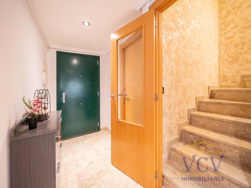 4 Zimmer Haus zu verkaufen in Alicante / Alacant Stadt mit Garage - 659.000 € (Ref: 9948440)