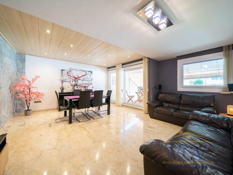 4 Zimmer Haus zu verkaufen in Alicante / Alacant Stadt mit Garage - 659.000 € (Ref: 9948440)