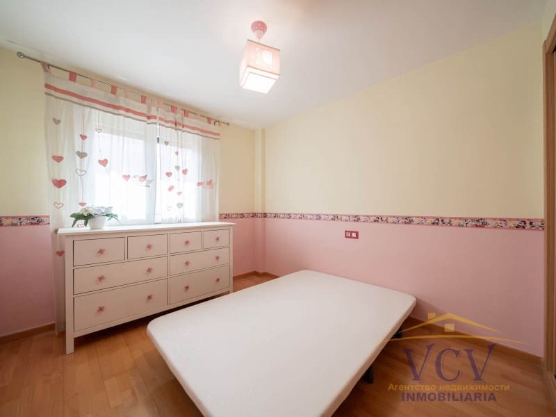 4 Zimmer Haus zu verkaufen in Alicante / Alacant Stadt mit Garage - 659.000 € (Ref: 9948440)