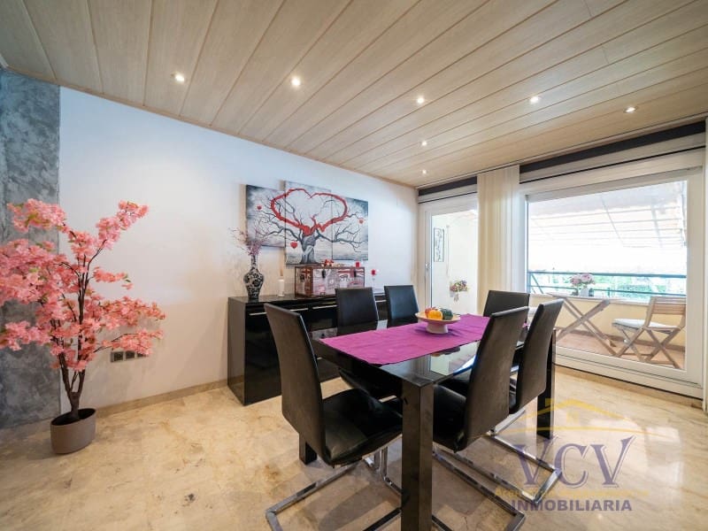 4 Zimmer Haus zu verkaufen in Alicante / Alacant Stadt mit Garage - 659.000 € (Ref: 9948440)