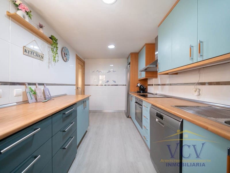 4 Zimmer Haus zu verkaufen in Alicante / Alacant Stadt mit Garage - 659.000 € (Ref: 9948440)
