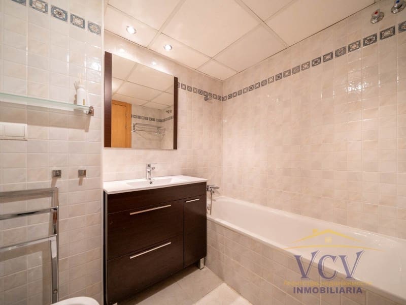 4 Zimmer Haus zu verkaufen in Alicante / Alacant Stadt mit Garage - 659.000 € (Ref: 9948440)