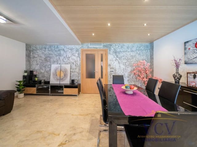 4 soverom Hus til salgs i Alicante by med garasje - € 659 000 (Ref: 9948440)