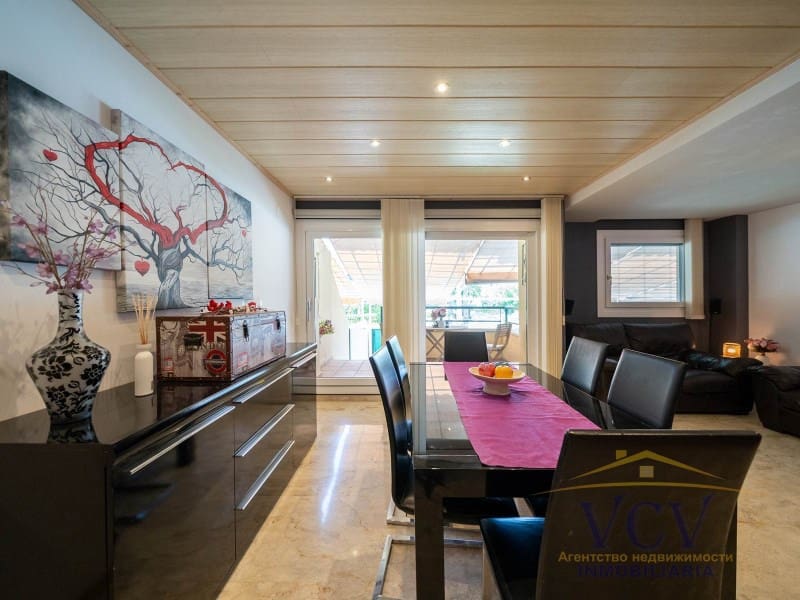 4 Zimmer Haus zu verkaufen in Alicante / Alacant Stadt mit Garage - 659.000 € (Ref: 9948440)