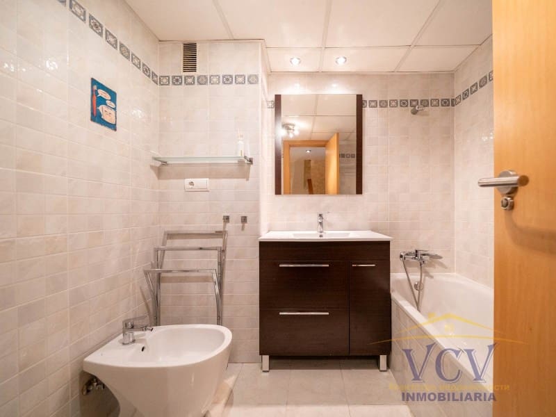 4 Zimmer Haus zu verkaufen in Alicante / Alacant Stadt mit Garage - 659.000 € (Ref: 9948440)