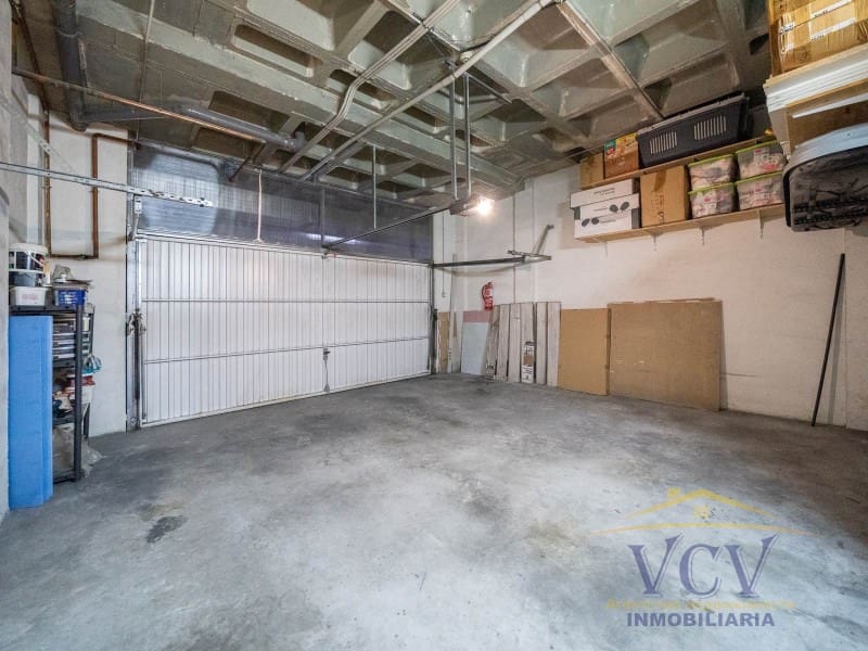 4 Zimmer Haus zu verkaufen in Alicante / Alacant Stadt mit Garage - 659.000 € (Ref: 9948440)