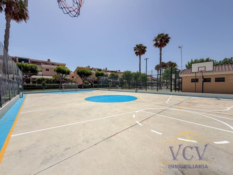 4 Zimmer Haus zu verkaufen in Alicante / Alacant Stadt mit Garage - 659.000 € (Ref: 9948440)