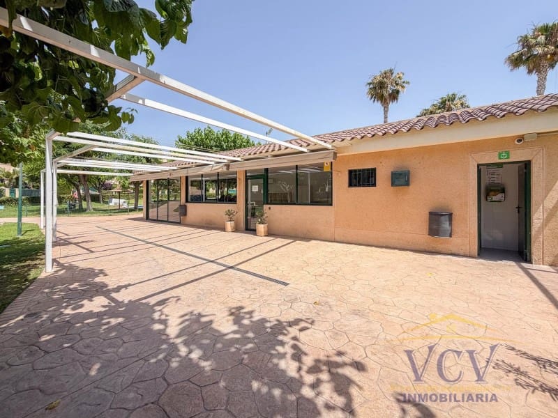 4 Zimmer Haus zu verkaufen in Alicante / Alacant Stadt mit Garage - 659.000 € (Ref: 9948440)