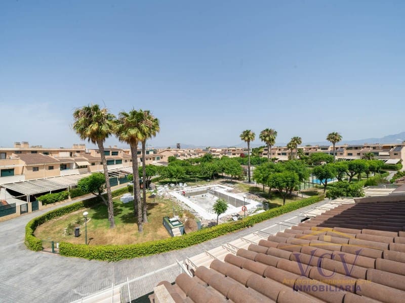 4 Zimmer Haus zu verkaufen in Alicante / Alacant Stadt mit Garage - 659.000 € (Ref: 9948440)