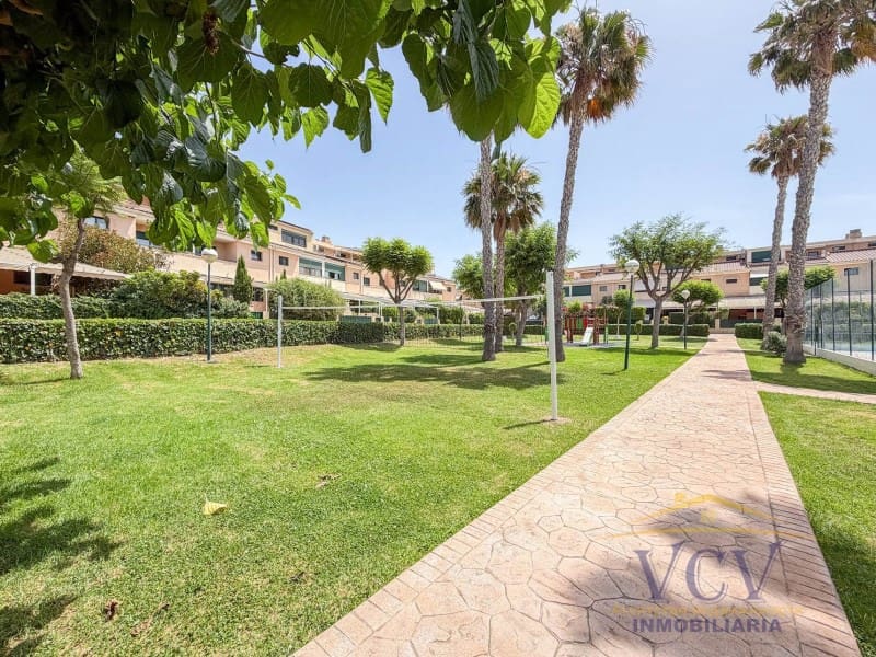 4 Zimmer Haus zu verkaufen in Alicante / Alacant Stadt mit Garage - 659.000 € (Ref: 9948440)