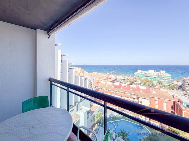 2 bedroom Flat for sale in El Campello with garage - € 385,000 (Ref: 9948443)