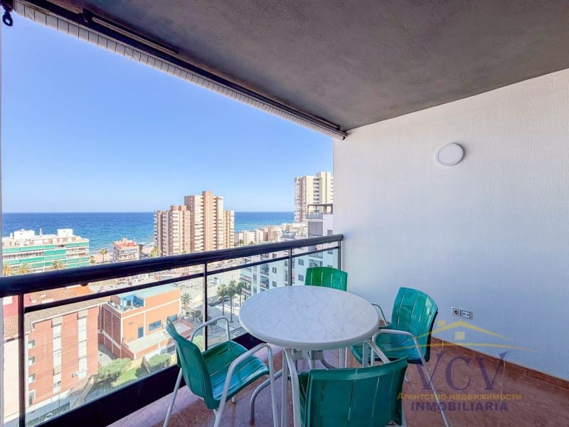 2 bedroom Flat for sale in El Campello with garage - € 385,000 (Ref: 9948443)