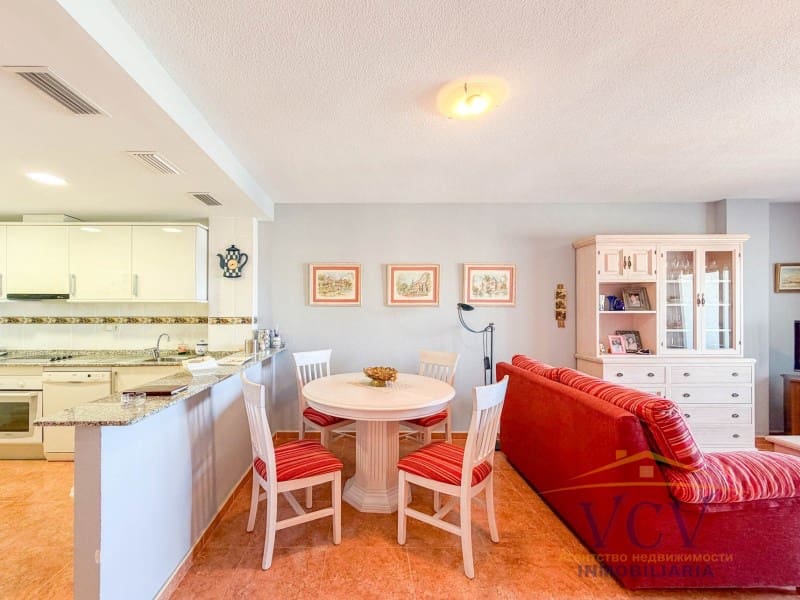 2 bedroom Flat for sale in El Campello with garage - € 385,000 (Ref: 9948443)