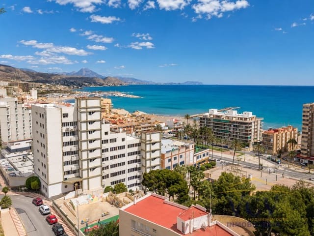 2 bedroom Flat for sale in El Campello with garage - € 385,000 (Ref: 9948443)