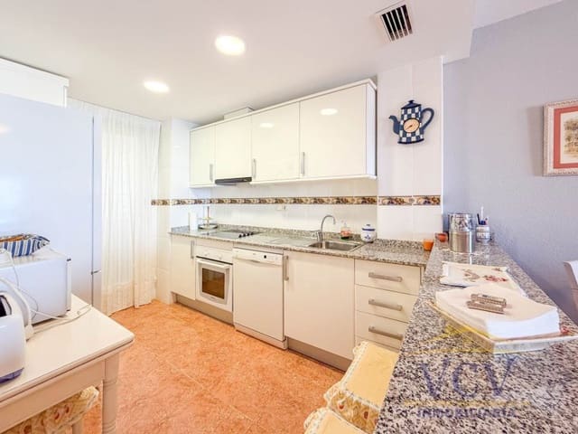 2 bedroom Flat for sale in El Campello with garage - € 385,000 (Ref: 9948443)